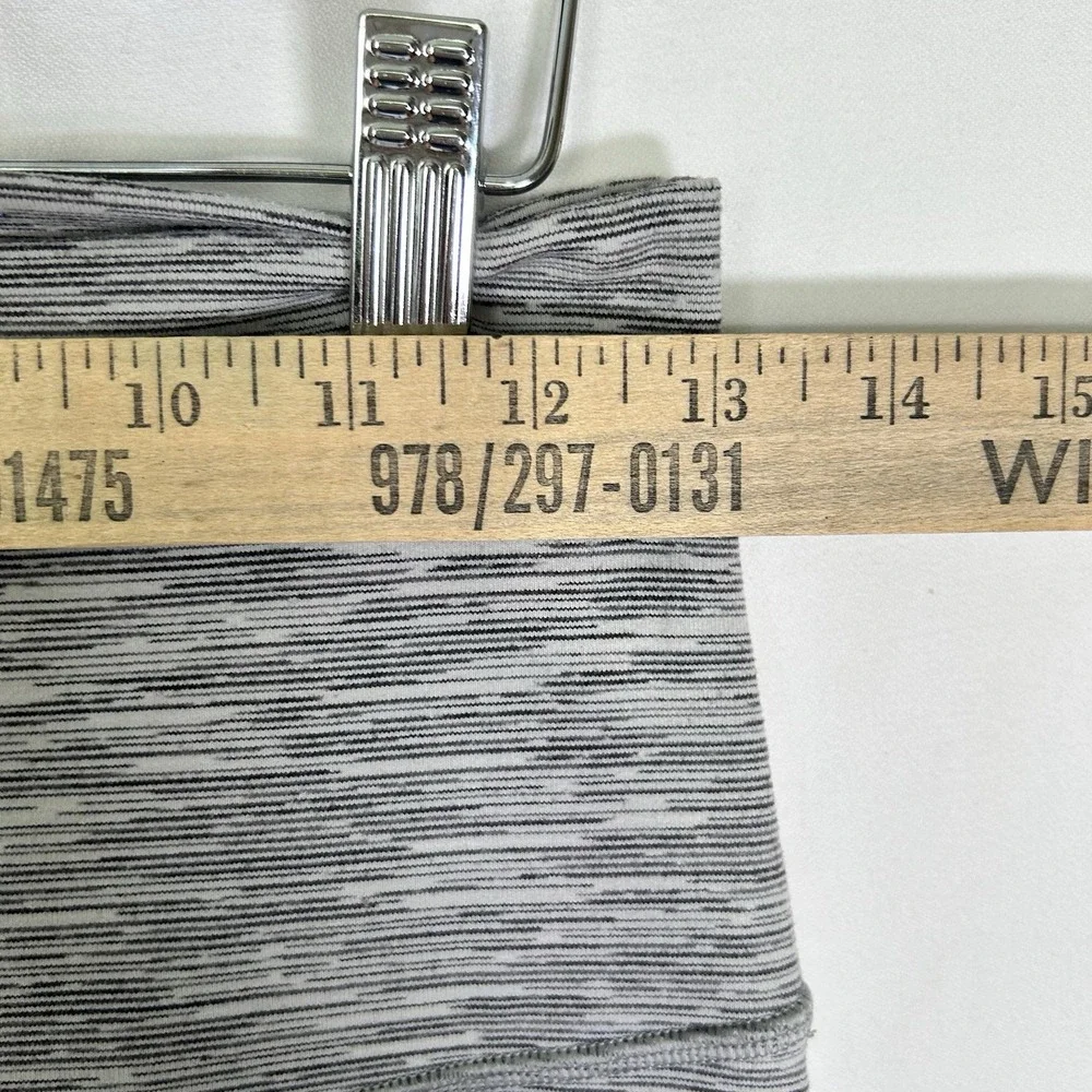 Lululemon Wunder Under Crop Leggings Scalloped Hem Mesh Gray Space Dye Size 6?